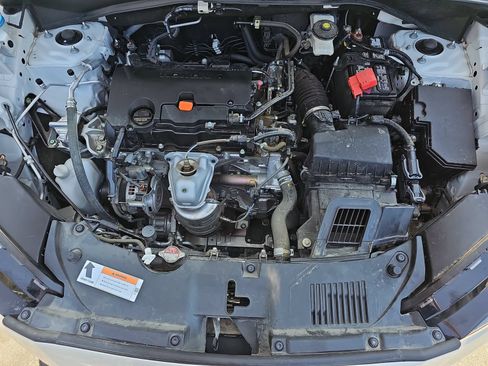 Used 2023 Honda HR-V LX image 28