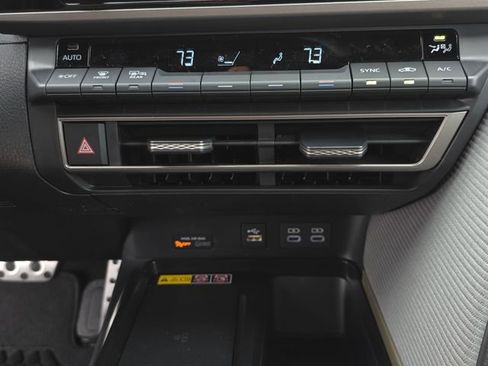 New 2026 Toyota Camry SE image 23