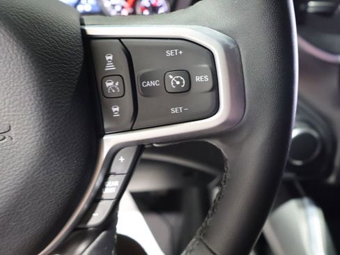 Used 2025 RAM 1500 Big Horn AWD/4WD image 35