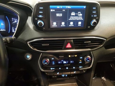 Used 2020 Hyundai Santa Fe SEL w/ Convenience + Premium Package FWD image 19