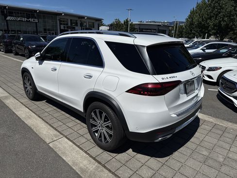 Certified 2025 Mercedes-Benz GLE 450e 4MATIC w/ Winter Package image 7