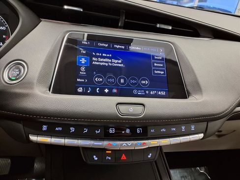 Certified 2023 Cadillac XT4 Luxury w/ Cold Weather Package image 24