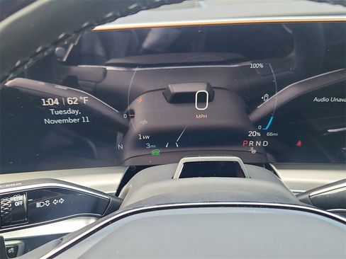 New 2026 Cadillac Lyriq Premium Luxury image 10