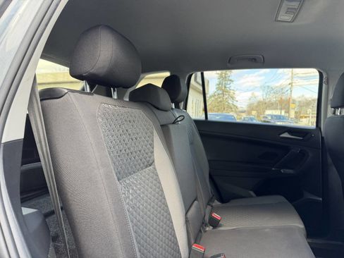 Used 2018 Volkswagen Tiguan S w/ 3rd Row Seat Package image 29