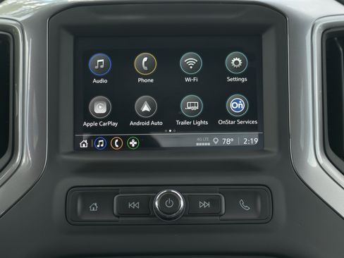 Used 2025 Chevrolet Silverado 2500 Custom w/ Custom Value Package AWD/4WD image 15