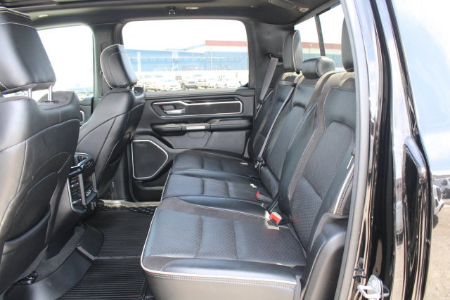 Used 2020 RAM 1500 Laramie AWD/4WD image 44