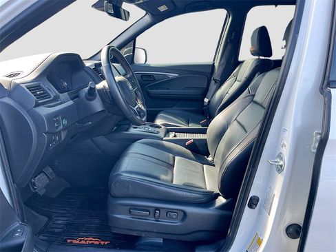 Used 2023 Honda Passport TrailSport image 22