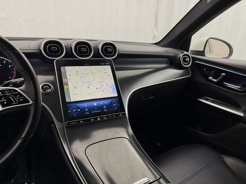 Used 2024 Mercedes-Benz GLC 300 4MATIC image 20