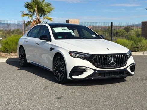 New 2026 Mercedes-Benz E 53 AMG e 4MATIC Sedan image 4