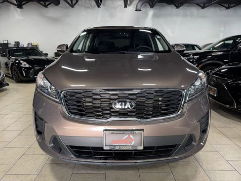 Used 2019 Kia Sorento AWD image 10