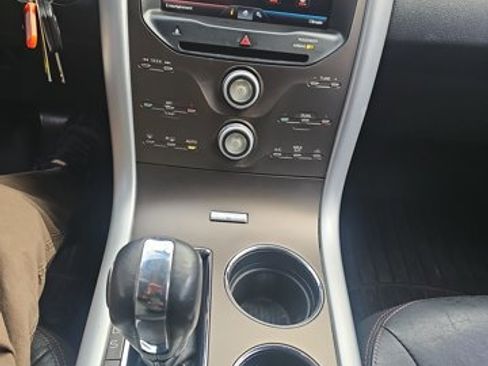 Used 2014 Ford Edge SEL w/ Equipment Group 205A image 16