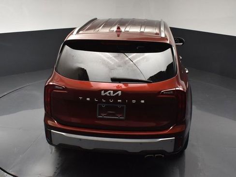 Used 2024 Kia Telluride S image 47