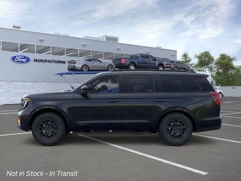 New 2026 Ford Expedition Tremor image 3