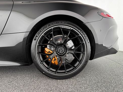 Used 2026 Mercedes-Benz AMG GT 63 image 31