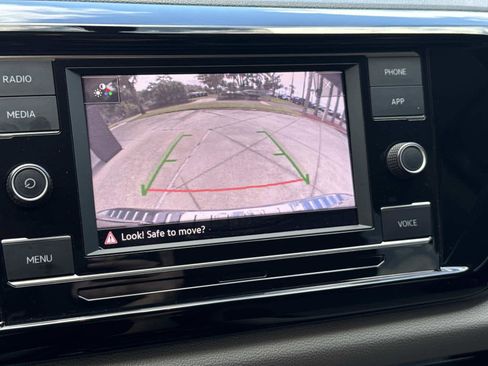 Used 2023 Volkswagen Taos S image 23