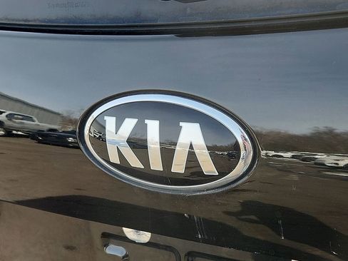 Used 2020 Kia Sorento EX image 30