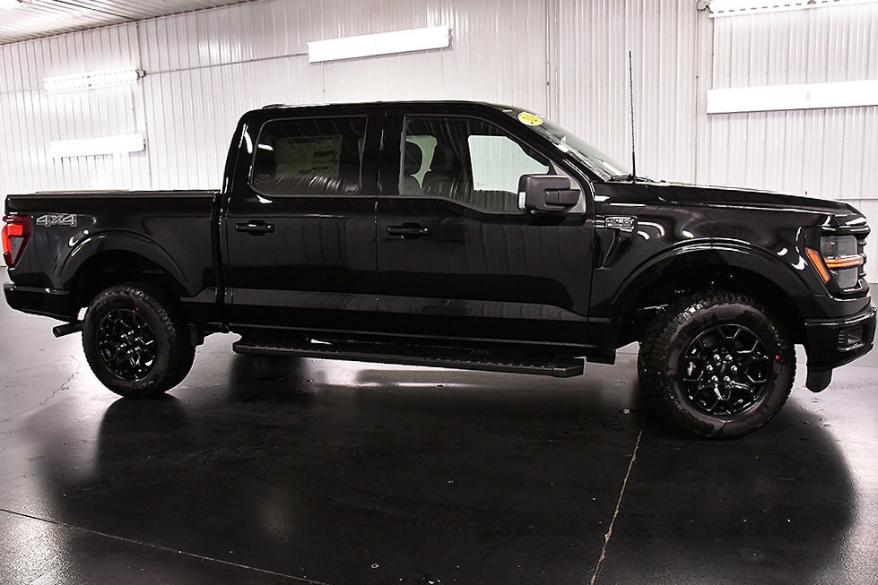 New 2026 Ford F150 XLT w/ Equipment Group 302A MID AWD/4WD image 8