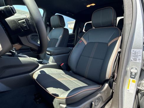 New 2025 GMC Canyon AT4 w/ Nightfall Edition image 48