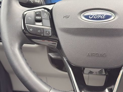 Certified 2023 Ford Escape Platinum w/ Premium Technology Package FWD image 13