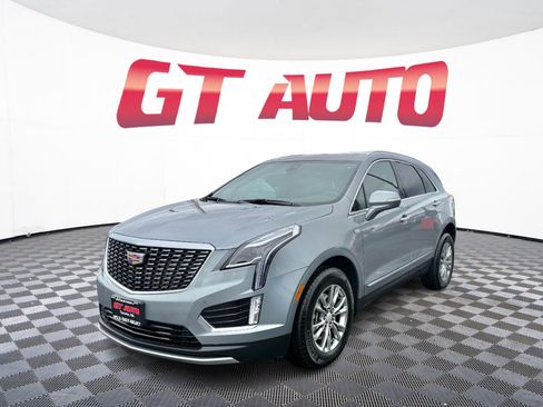 Used 2023 Cadillac XT5 Premium Luxury AWD/4WD image 2
