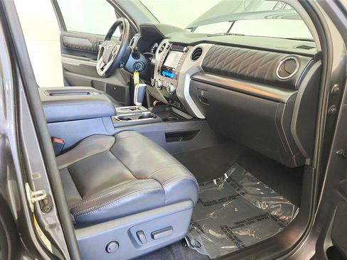 Used 2018 Toyota Tundra Platinum AWD/4WD image 27