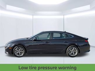 Used 2023 Hyundai Sonata SEL w/ Convenience Package FWD video 2