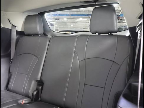 Used 2020 Buick Enclave Avenir w/ Avenir Technology Package FWD image 11