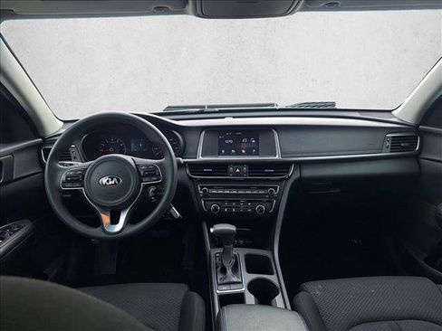 Used 2018 Kia Optima LX image 15