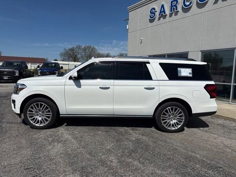 Used 2022 Ford Expedition Max Limited AWD/4WD image 8