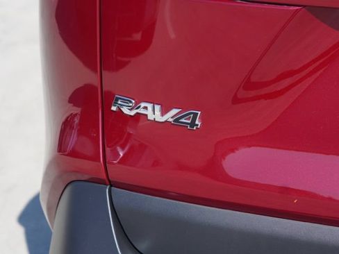 Used 2021 Toyota RAV4 XLE Premium AWD/4WD image 13