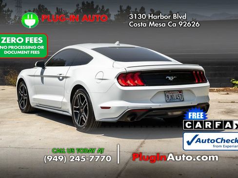 Used 2022 Ford Mustang Premium RWD image 2