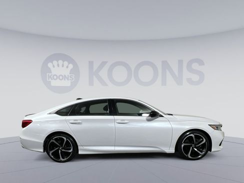 Used 2022 Honda Accord Sport image 12