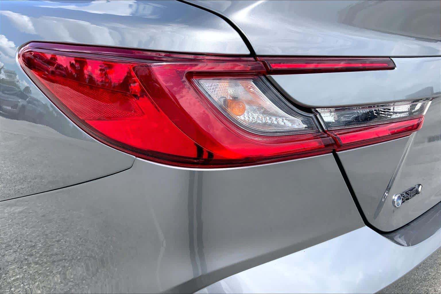 Certified 2025 Toyota Camry SE FWD image 28