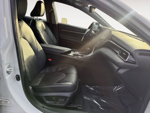 Used 2024 Toyota Camry XSE image 19