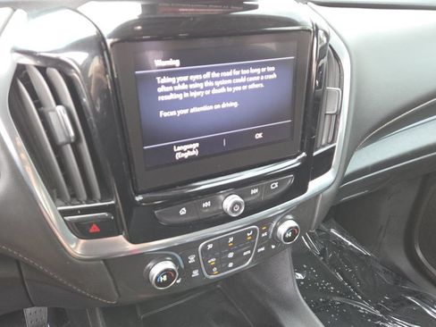 Used 2020 Chevrolet Traverse LT AWD/4WD image 28