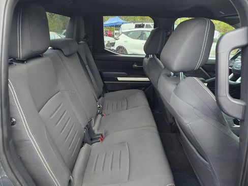 Used 2024 Toyota Tacoma TRD Off-Road image 7