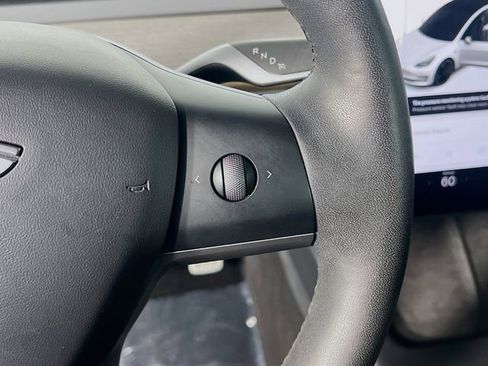 Used 2021 Tesla Model 3 Performance image 17