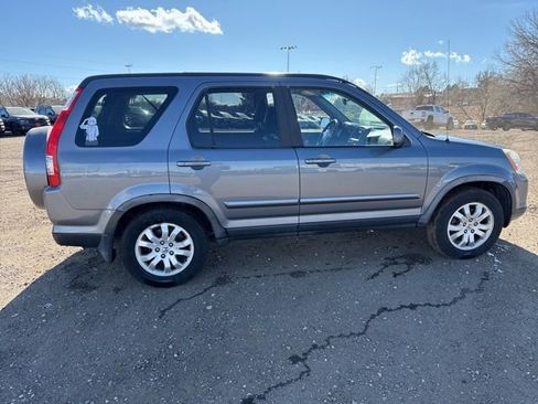 Used 2005 Honda CR-V EX image 6