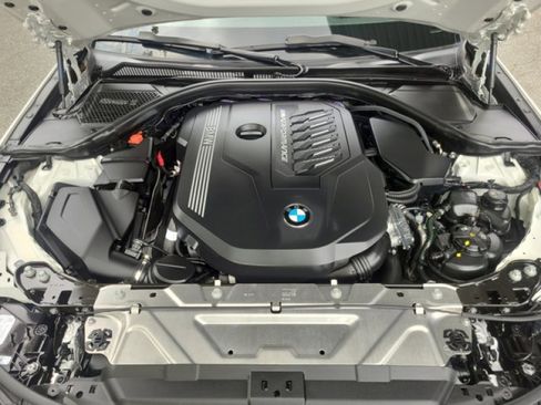 Used 2023 BMW M340i w/ Premium Package image 9