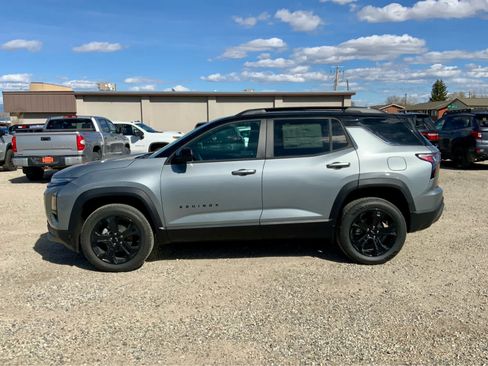 New 2026 Chevrolet Equinox LT w/ Midnight Edition AWD/4WD image 2