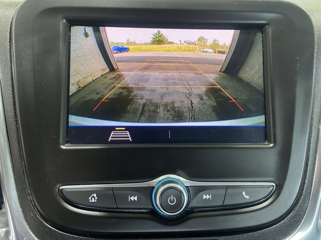 Certified 2020 Chevrolet Equinox LS w/ LS Convenience Package FWD image 15