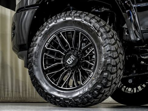 Used 2025 RAM 2500 Big Horn AWD/4WD image 54