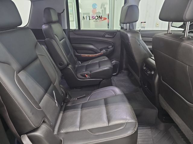 Used 2017 Chevrolet Suburban Premier AWD/4WD image 31