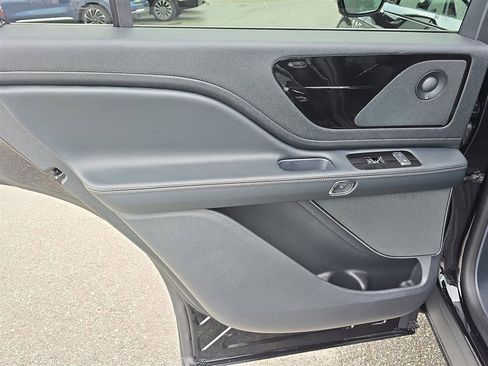 New 2025 Lincoln Aviator 2WD w/ Equipment Group 101A image 12