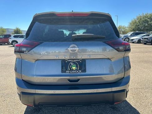 New 2026 Nissan Rogue S image 5