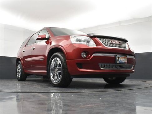 Used 2012 GMC Acadia Denali image 19