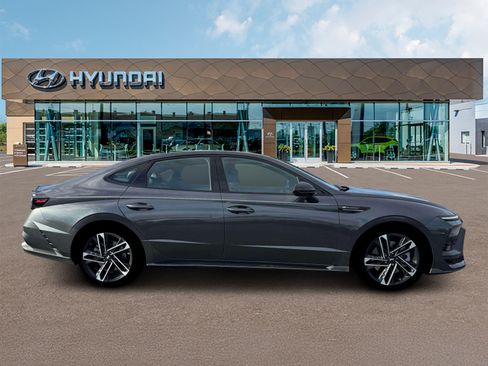 New 2026 Hyundai Sonata N Line FWD image 9