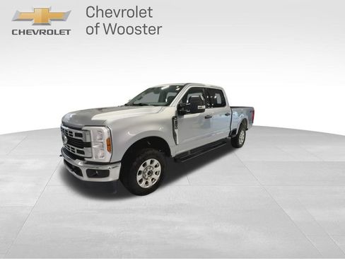 Used 2024 Ford F250 XLT image 5