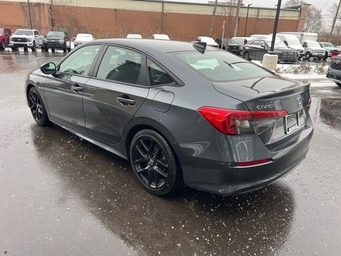 Used 2024 Honda Civic Sport image 7