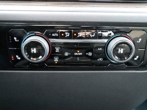 Used 2024 Chevrolet Silverado 1500 LT Trail Boss w/ Protection Package image 20